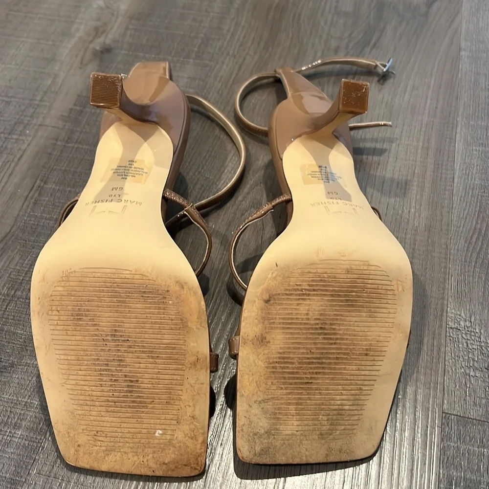 Marc Fisher leather heel. - Picture 3 of 4